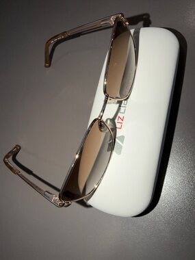 Liz Claiborne L 583/S Rectangular Sunglasses